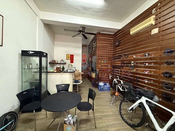 正黎明路20米｜賺錢金店面・黃金地段首選｜台中市南屯區黎明路一段