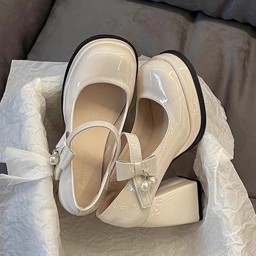 珍珠蝴蝶結法式2025年女粗跟圓頭瑪麗珍防水臺高跟鞋新款淺口百搭瑪莉珍鞋 樂福鞋 皮鞋 包鞋 韓國女鞋 上班鞋 大碼女鞋