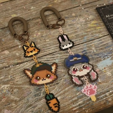 ⚡臺灣出貨⚡像素風瘋狂動物城鑰匙扣 兔子狐狸掛飾 書包揹包情侶掛件