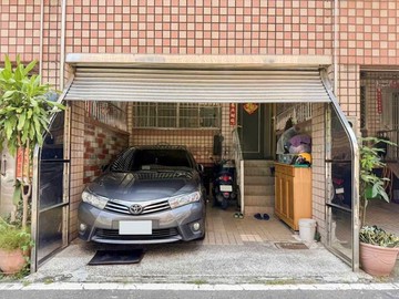 湖內正義社區透天首選-室內挑高圓夢透天｜高雄市湖內區正義一路