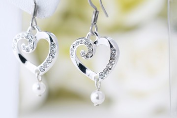 心鎖系列 漣漪 心形造型勾式耳環 (ERIJA0862E)