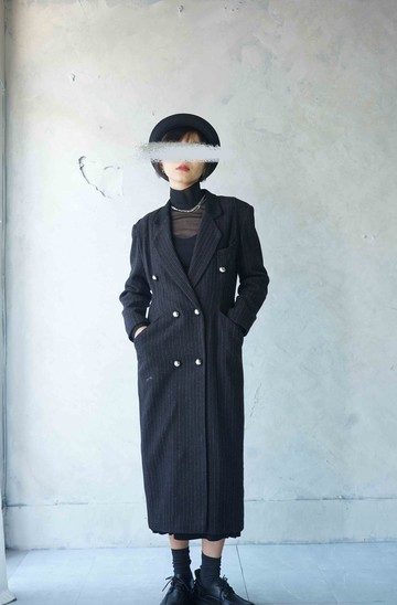 尋寶古著-歐風帥氣黑色直紋毛呢修身長版毛料大衣