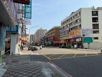 文化中心五福學區一層一戶電梯大樓｜高雄市苓雅區和平一路