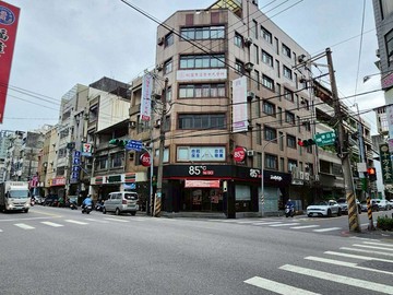 春日路近小檜溪傳家店面1+2樓~滿租中!一店傳三代｜桃園市桃園區春日路