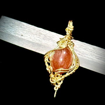 【炎晶】 金屬編織 太陽石項鍊