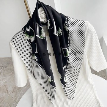 黑色高檔百搭字母波點法式氣質真絲絲巾女士桑蠶絲小方巾夏季薄款