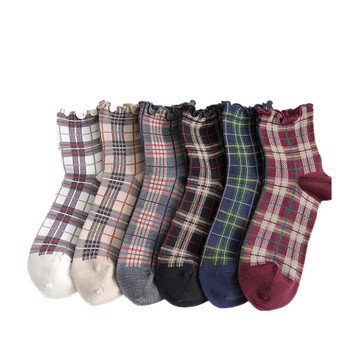 大唐襪業 D221中筒木耳邊襪子日系學院風復古格子堆堆襪