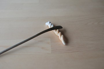 柴燒蜜麻花造型匙置