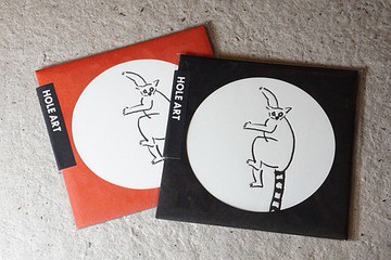 HOLE ART 猿 -BLACK-