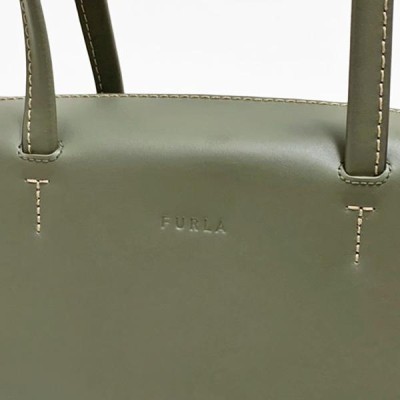 フルラ FURLA REGINA L TOTE レザー トートバッグ カーキ系