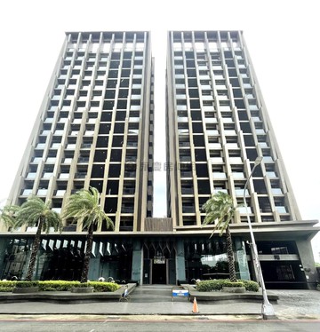 多城國際M｜頂新商圈｜免裝潢2+1房平車｜高雄市鳳山區高鳳一路