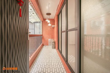 大昌商圈｜全新整理｜清新四樓寓｜高雄市三民區皓東路