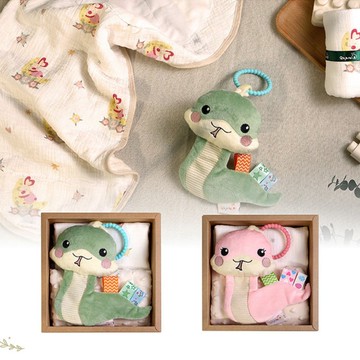 【獨寵蛇寶】蛇睿小禮盒-客製刺繡彌月禮盒-抓握感統玩具+包巾