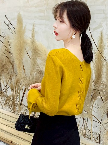 女士針織打底衫女裝秋冬年新款潮百搭長袖上衣服內搭毛衣外穿1入