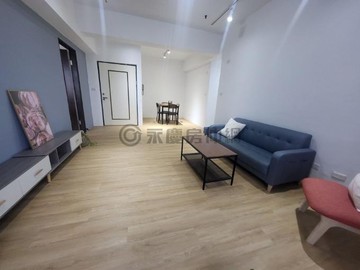 官校~緯城大三園三房車位｜高雄市鳳山區杭州西街