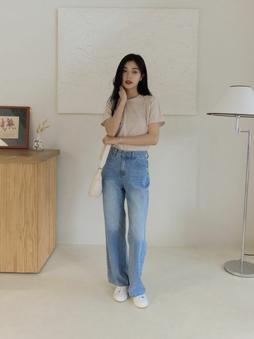 日常百搭 多色直坑紋短T