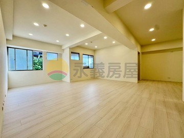 亮✨漢神巨蛋商圈｜一層兩戶｜採光大四房車位｜高雄市左營區新莊一路