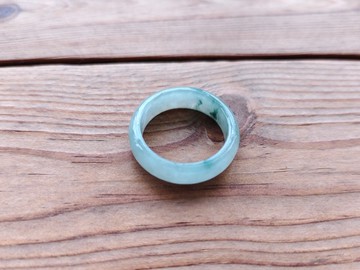 【親翠】天然翡翠 冰滿幾抹飄花手指鐲16號戒圈