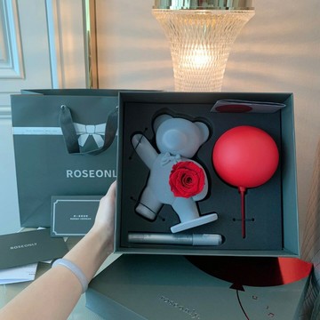 roseonly 告白氣球小熊 最浪漫的獻禮 象徵永恆 讓誓言留心間 情意不變