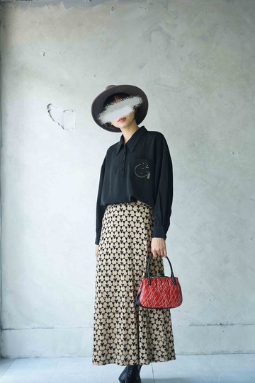 尋寶古著-魔法師刺繡口袋黑色開襟上衣