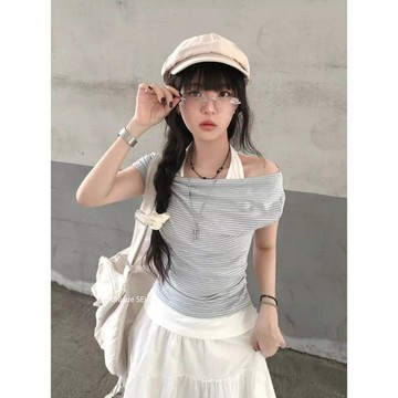 𝙃𝐞𝐲𝐦𝐚𝐧𝐲｜這件超好看❤️‍🔥小性感露肩.ᐟ.ᐟ鹽系少女條紋假兩件上衣 條紋上衣 假兩件上衣 露肩上衣 韓版