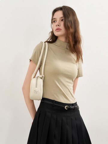 Acetate Mock Neck Slim Short-Sleeve T-shirt [BEIGE] (WBE2L01526)