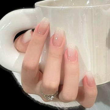美甲穿戴甲【送贈品】純手工穿戴甲乳白色漸變顯白溫柔百搭2026新款短款秋冬高級感美甲
