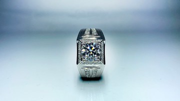 莫桑鑽 |  遠見鑽石男戒  | 台中門市 |  可升級K金白金真鑽