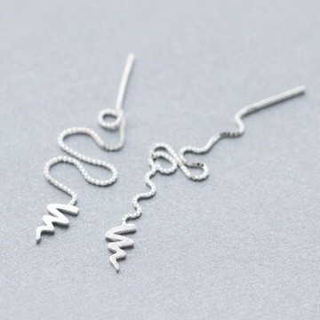 925純銀耳環耳飾-時尚簡約閃電造型生日情人節禮物女飾品73dq20【獨家進口】【米蘭精品】
