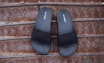 FINDSENSE MD 韓國 時尚休閒 潮 男 黑色 車線設計 室內 戶外 多用 懶人拖鞋 一字拖