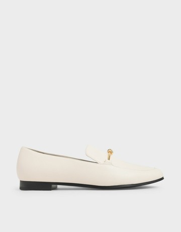 CHARLES & KEITH 金屬扭結樂福鞋