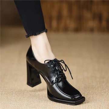 熊大叔女鞋9cm~新款粗跟時尚單鞋系帶全皮歐美防水臺方頭增高黑色