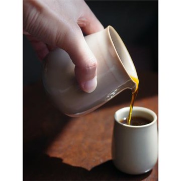 考工出品手沖咖啡品鑒杯分享壺仿古龍泉窯手作米黃釉青瓷杯