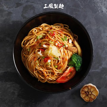 辣麵 香蒜黃金椒細麵 236g(2人份)