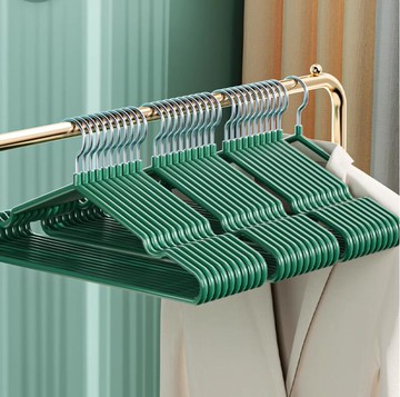 衣架掛衣家用宿舍用無痕防肩角成年人學生防滑陽臺加粗加大晾衣架【繁星小鎮】