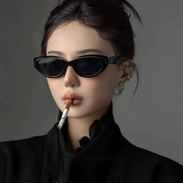 復古貓眼墨鏡女感2025gm新款Jennie窄框防曬紫外線太陽眼鏡