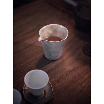 四閑堂 半齋銀釉紙本公道杯 公杯 勻杯 景德鎮手工陶瓷銀彩分茶器