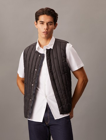 Calvin Klein 超輕盈襯墊背心