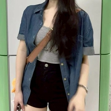 壹禾YIHOO~牛仔短袖襯衫女 大碼上衣 夏季薄款寬鬆設計感上衣 小眾復古港味半袖上衣外套