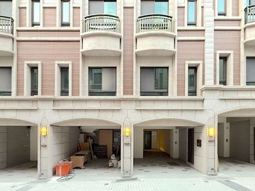 新光田特區/雙車別墅/全新社區最低價｜台中市龍井區龍社路