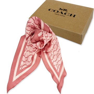 【COACH】C LOGO 100%蠶絲三角絲巾領巾禮盒(粉)