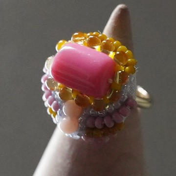 Talkative Ring 115 Free Size 串珠刺繡戒指粉紅Oburi Ring 多色