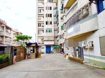 羅東精華核心一樓正3房車位優質機能宅｜宜蘭縣羅東鎮站前南路