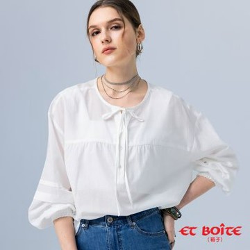 BLUE WAY ET BOiTE 箱子 – 半開襟綁帶袖塔克襯衫(白)