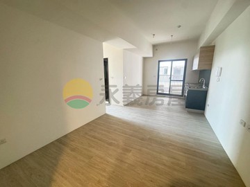 近永康交流道、鹽行商圈全新三房平車｜台南市永康區仁愛街