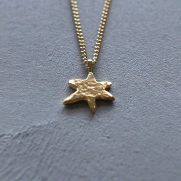 閃閃發光的 Hoshi 項鍊 N277