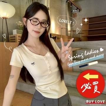 【買到戀愛】隔日到貨 U領排釦蝴蝶結刺繡短袖上衣 多色 短袖上衣 T恤 蝴蝶結 女裝 女上衣【FT580】