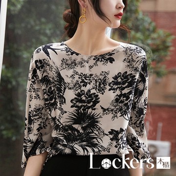 【Lockers 木櫃】復古印花寬鬆五分袖桑蠶絲上衣 L113070101