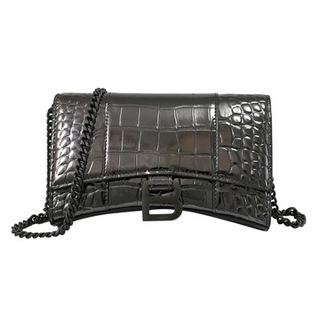 BALENCIAGA 巴黎世家 656050 Hourglass 質感鱷魚壓紋WOC斜背鍊包.金屬黑