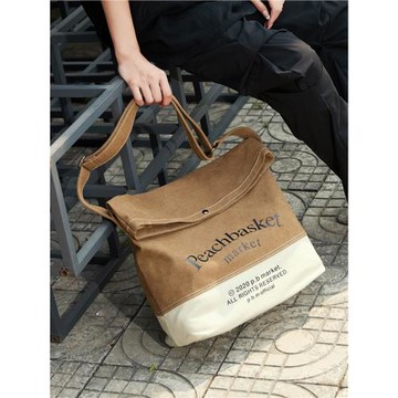 TF家族王櫓杰同款 2024新款潮小眾設計高級感斜挎包秋冬帆布包